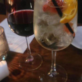 Meet in Paris - Drinks. House Red, white wine sangria. - French Near Me - Culver City, California