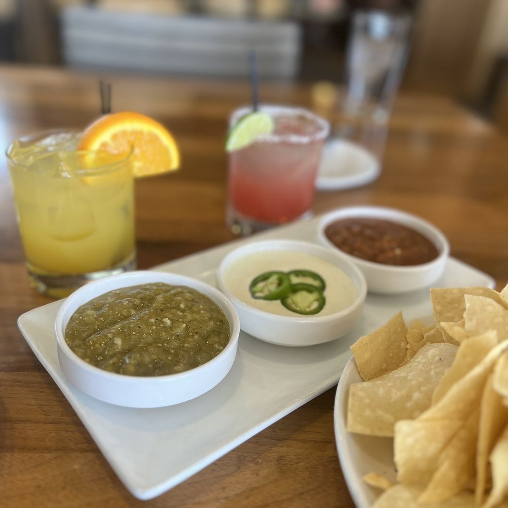 The Cliff house at the Victory Course - Salsa Trio - American Near Me - Buckeye, Arizona The Cliff house at the Victory Course - Salsa Trio - American Near Me - Buckeye, Arizona