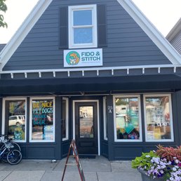 Exterior outside entrance of Fido & Stitch - Our front door is easily accessible! - Rockford, Michigan Exterior outside entrance of Fido & Stitch - Our front door is easily accessible! - Rockford, Michigan