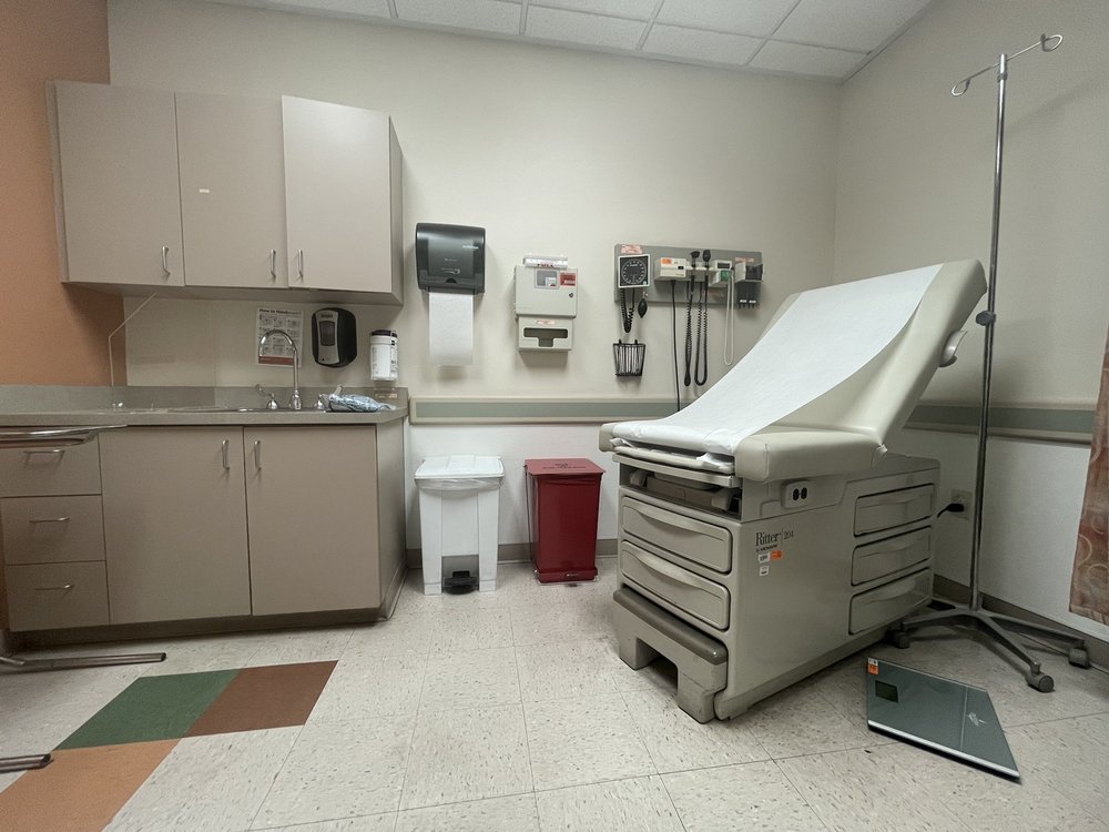Urgent Care at Siena Heights Healthcare Center - child therapist in Henderson, NV