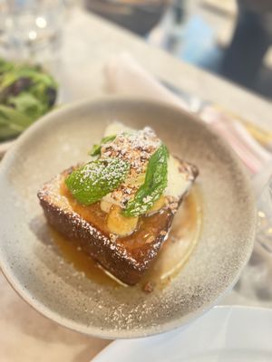 Maxine's Cafe & Bar by null