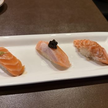 Uzumaki - Salmon part of the omakase - Sushi Bars Near Me - Culver City, California Uzumaki - Salmon part of the omakase - Sushi Bars Near Me - Culver City, California