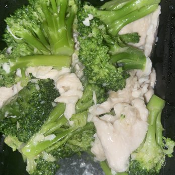 Mandarin Kitchen - Broccoli Chicken - Chinese Near Me - Torrance, California