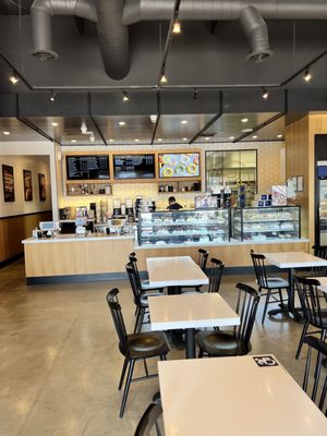 Paris Baguette by null