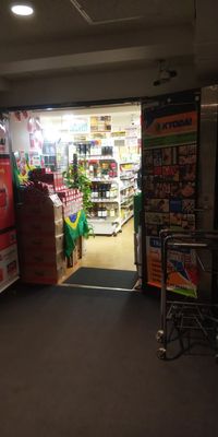Kyodai Market by null