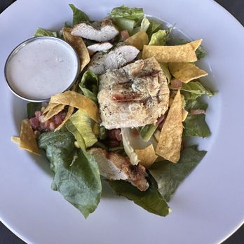 Big Whiskey's - Poplar Bluff - Southwest Chicken salad - Sports Bars Near Me - Poplar Bluff, Missouri Big Whiskey's - Poplar Bluff - Southwest Chicken salad - Sports Bars Near Me - Poplar Bluff, Missouri