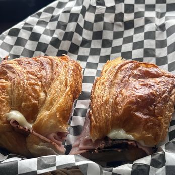 Patty’s Cafe - Juice Bars & Smoothies Near Me - Burlingame, California