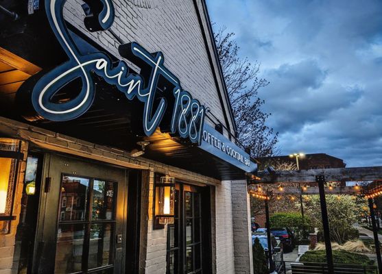 Saint 1881 Coffee & Cocktail Bar by null