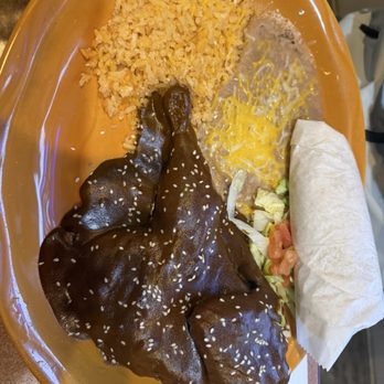 El Comedor Cardenas - Chicken mole - Mexican Near Me - Williams, Arizona El Comedor Cardenas - Chicken mole - Mexican Near Me - Williams, Arizona
