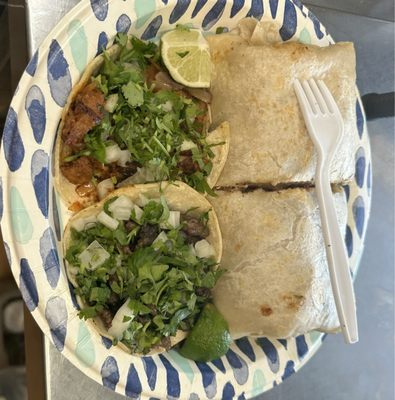 Basilios Tacos by null