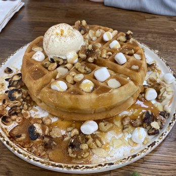 Madres Brunch - Breakfast & Brunch Near Me - Whittier, California Madres Brunch - Breakfast & Brunch Near Me - Whittier, California