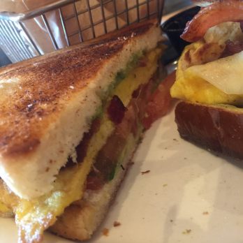 Farm Table - Breakfast & Brunch Near Me - Van Nuys, California Farm Table - Breakfast & Brunch Near Me - Van Nuys, California