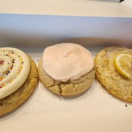 That's their classic pink cookie. Unacceptable.