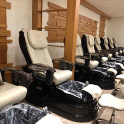Han's Nails - Come and try new pedicure!
