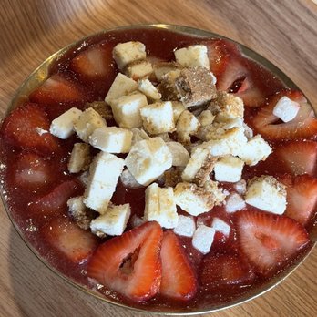 Mochi - Strawberry Cheesecake - Ice Cream & Frozen Yogurt Near Me - Irvine, California