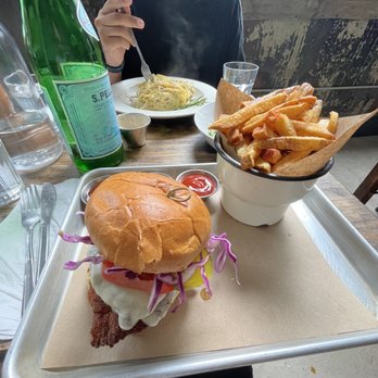 Concrete - Fried Chicken Sandwich - Breakfast & Brunch Near Me - Brooklyn, New York Concrete - Fried Chicken Sandwich - Breakfast & Brunch Near Me - Brooklyn, New York