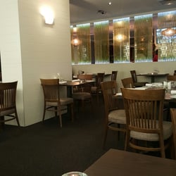 The Edge Restaurant & Bar - Interior