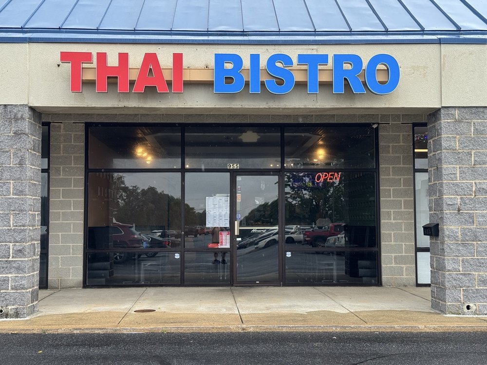 Bangkok  Bistro Logo