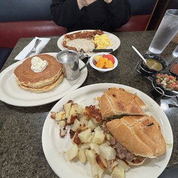 Amy's Cafe - Breakfast - Diners Near Me - Riverside, California