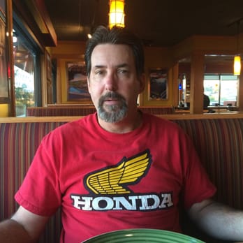 Applebee's Grill + Bar - We are eating now. - American Near Me - Pinole, California