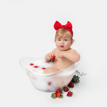Studio Skyline USA - Milestone session (9 months) - Session Photography Near Me Studio Skyline USA - Milestone session (9 months) - Session Photography Near Me