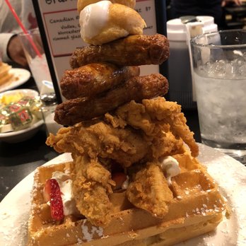 Maple Leaf Diner - American Near Me - Dallas, Texas Maple Leaf Diner - American Near Me - Dallas, Texas