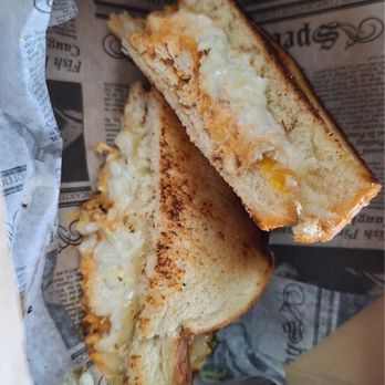 District Square Food Hall - Buffalo chicken grilled cheese - Food Court Near Me - Springfield, Georgia