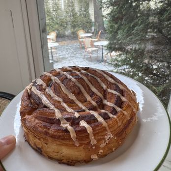 French Press - Cinnamon Roll - Coffee & Tea Near Me - Moorestown, New Jersey
