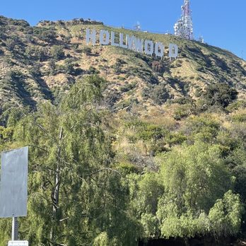 Thomas Transportation - Hollywood sign - Airport Shuttles Near Me - Hermosa Beach, California Thomas Transportation - Hollywood sign - Airport Shuttles Near Me - Hermosa Beach, California