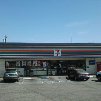 7-Eleven - Store front - Convenience Stores Near Me - Los Angeles, California 7-Eleven - Store front - Convenience Stores Near Me - Los Angeles, California