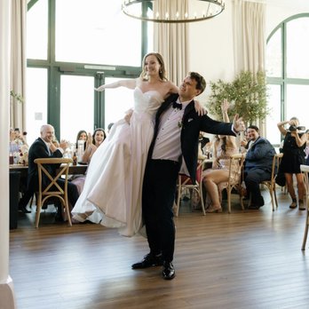 Your First Dance LA - First dance lift - Dance Studios Near Me Your First Dance LA - First dance lift - Dance Studios Near Me