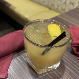Delicious Pineapple Whiskey Sour Delicious Pineapple Whiskey Sour
