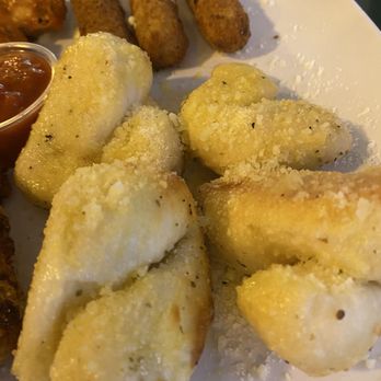 Stuft Pizza - Buttery Parmesan Bread Knots - Pizza Near Me - Rancho Palos Verdes, California Stuft Pizza - Buttery Parmesan Bread Knots - Pizza Near Me - Rancho Palos Verdes, California