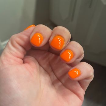 Highland Nail Bar - This is after they redid themother hand looks just as bad - Nail Salons Near Me - Granbury, Texas Highland Nail Bar - This is after they redid themother hand looks just as bad - Nail Salons Near Me - Granbury, Texas