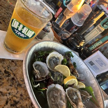 Pisces Rising - 1/2 dozen oysters, happy hour draft beer - Seafood Near Me - Mount Dora, Florida Pisces Rising - 1/2 dozen oysters, happy hour draft beer - Seafood Near Me - Mount Dora, Florida
