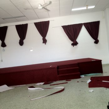 Nasir Flooring - a room with a couch and curtains - Carpet Installation Near Me - Ottawa, Ontario