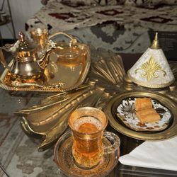 Hammam Spa - Delicious Moroccan tea and snacks after the hammam