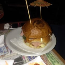 Charlie o' Pub