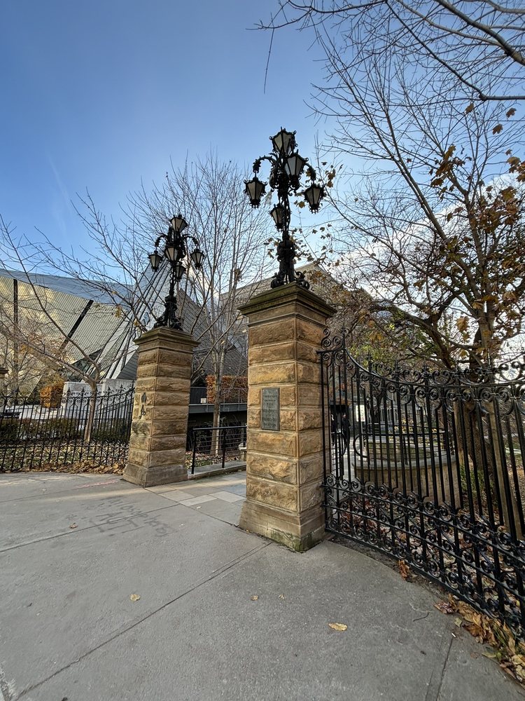 PHILOSOPHER’S WALK Updated June 2024 52 Photos Hoskin Ave and