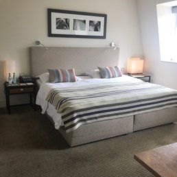 uncomfortable bed uncomfortable bed