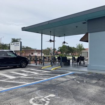 The Bat Cave Gastro Pub - Gastropubs Near Me - Melbourne, Florida