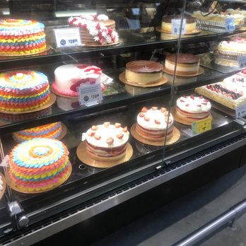 H-E-B - More pastry - Grocery Near Me - La Porte, Texas