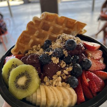 Waffle and Berry - Waffles Near Me - Honolulu, Hawaii Waffle and Berry - Waffles Near Me - Honolulu, Hawaii