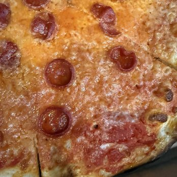 Georgios Pizza & Pasta - Pizza Near Me - Rochester, Michigan