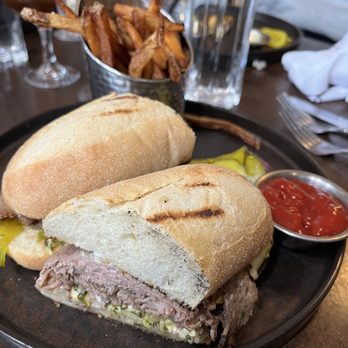 Brickmen Kitchen + Bar - Banh mi- not the most authentic but tasty none the less! - Wine Bars Near Me - Kingston, New York