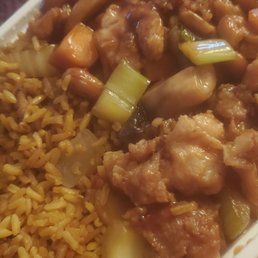 Delicious Chicken with Cashew nuts combination Delicious Chicken with Cashew nuts combination