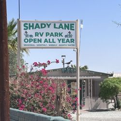 Shady Lane Rv - Business front.