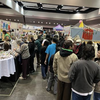 Sj Made Holiday Fair - Flea Markets Near Me - Santa Clara, California Sj Made Holiday Fair - Flea Markets Near Me - Santa Clara, California