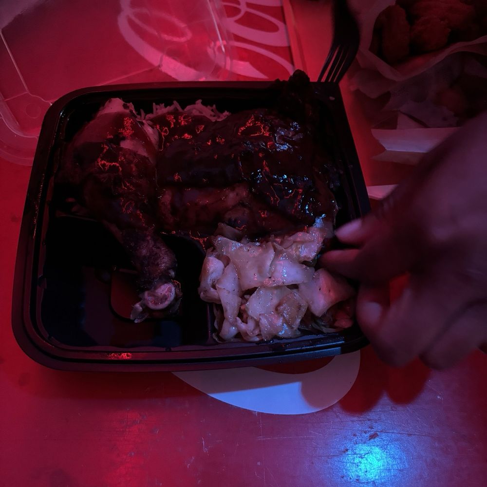 Traphouse Caribbean - Jerk Chicken plate - Caribbean Near Me - Austin, Texas