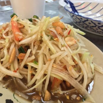 Kim Thai Food - Som Tum Thai - balanced in flavors - Thai Near Me - Los Angeles, California Kim Thai Food - Som Tum Thai - balanced in flavors - Thai Near Me - Los Angeles, California